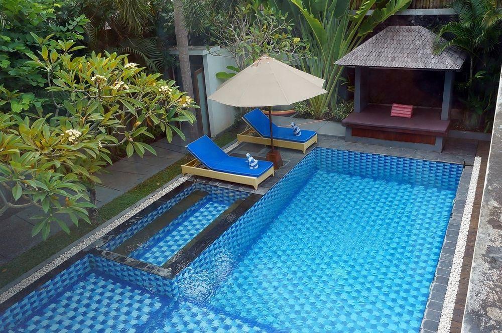 Villa Travis Seminyak Exterior foto